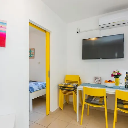 New Lovorka 7 Apt. 4+1 In Krk *