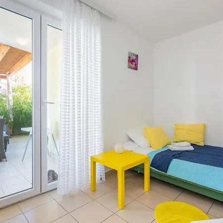 New Lovorka 7 Apt. 4+1 In Krk Apartman
